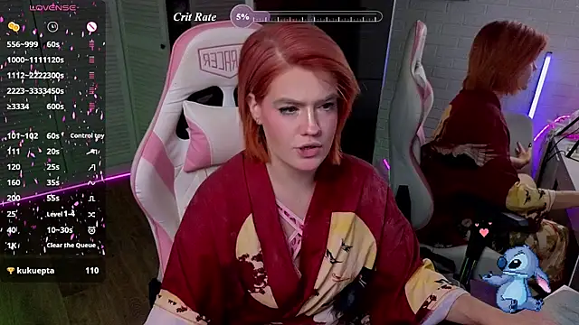 XXX chat uživo modela RedVelveten