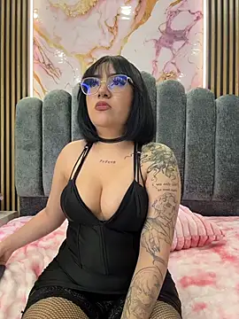 nicole-cooper – Live XXX-chat