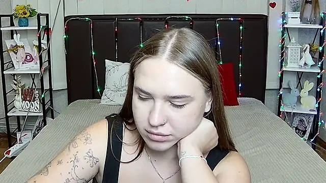 LauraHlot's Live XXX Chat