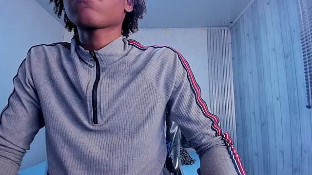 luccas_lowee – Naživo XXX chat