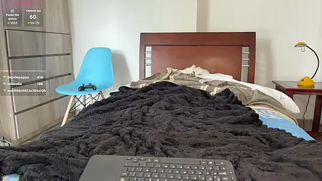 Adams_ricci Adlı Modelin Web Kamerası Şovu