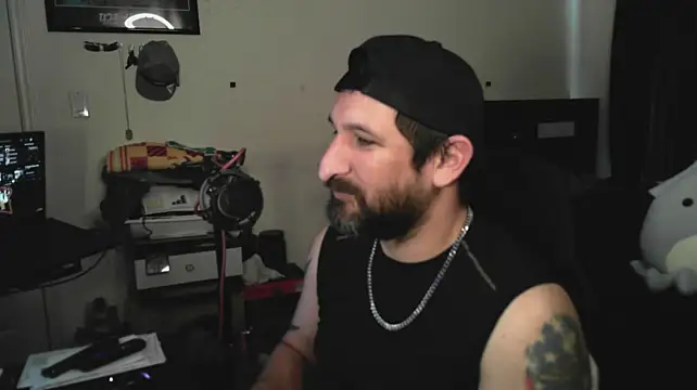 DevilPup75_ XXX чат на живо