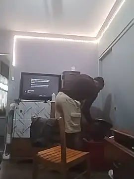 ReallyReallyReal Show in webcam