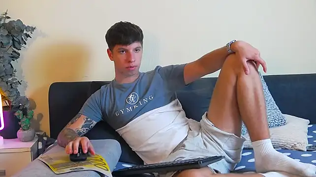 ThomasEdisonn XXX чат на живо