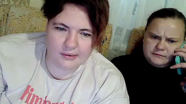 Вебкам-шоу MilaXHelen