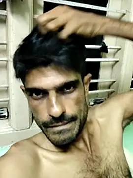 boy___Hot Adlı Modelin Canlı XXX Sohbeti