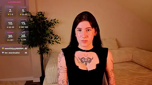 XXX chat uživo modela Ester_Henderson