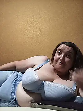 LiluHot – Live XXX-chat