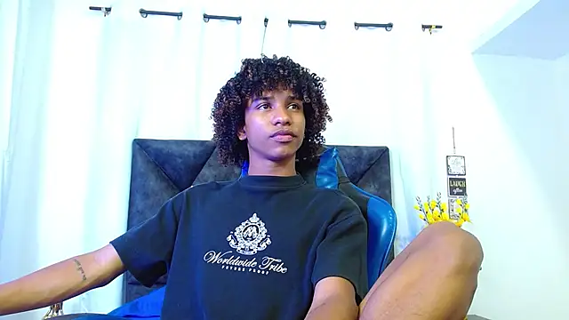angelll18_n Live XXX chat