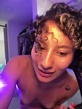 Czat XXX na żywo – varenkaivanova_22