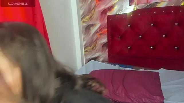 Chat +18 de Miis_Beella ao vivo