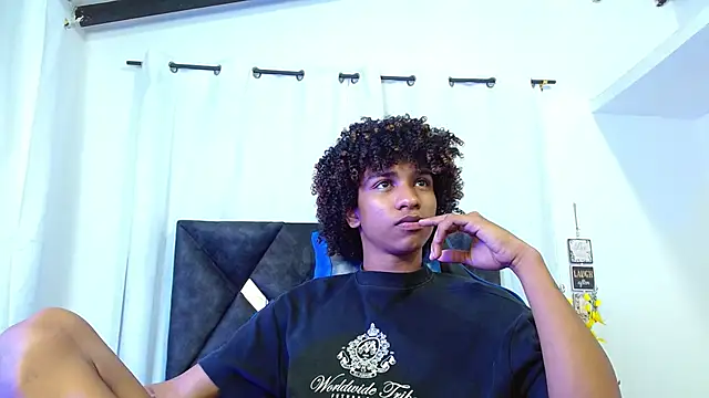angelll18_ Show Webcam