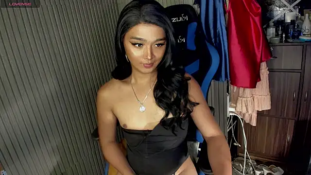 TrinityFucksYou Webcam show