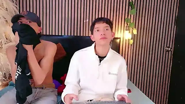 Sembang XXX Secara Langsung heyy_noah11