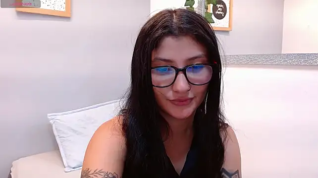 Chat +18 de louis_k ao vivo