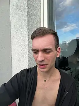Show modela nick_subvyx na web-kameri