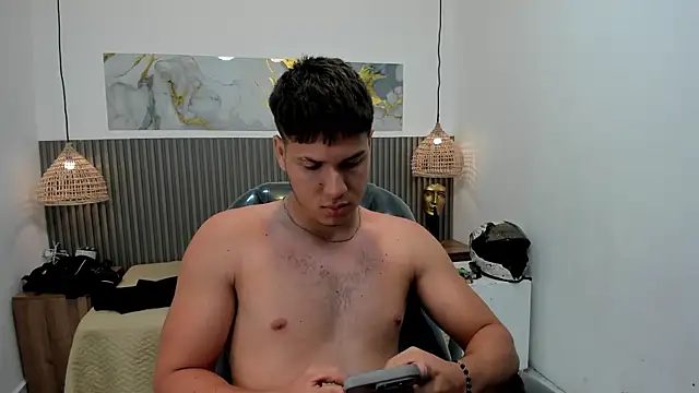 AlessandroFranco Obrolan Langsung XXX