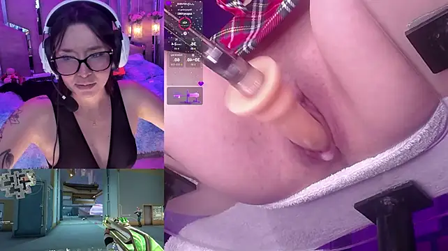NicoleFerrel's Live XXX Chat