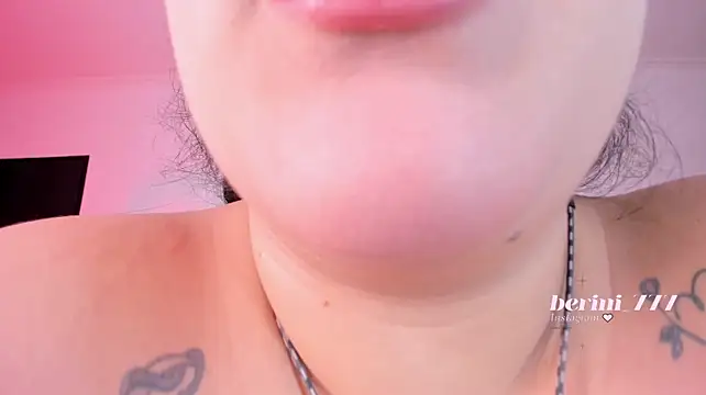 AmberiniHoffman Chat XXX in diretta