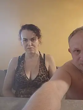 paradise777777's Live XXX Chat