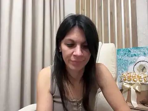 دردشة InjaAtHome الجنسية المباشرة