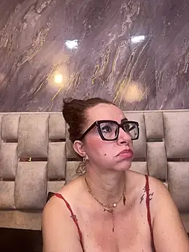 Chat XXX en directo de Milf_Drip