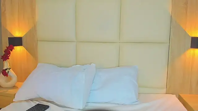 Chat +18 de antonella_cutie_ ao vivo