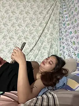 hot_pussy30xx Pertunjukan Webcam