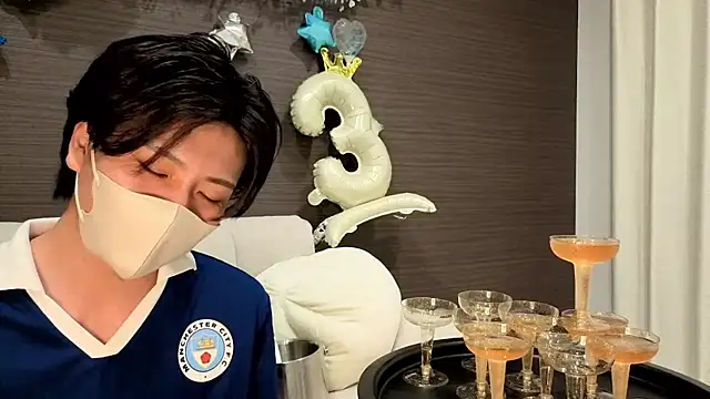 CHROME-kun925's Live XXX Chat