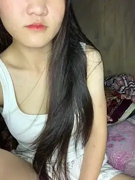 Sew-wet Webcamshow