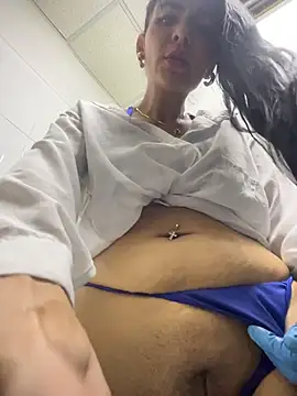 Show Webcam de LuxeBrunetteXXX
