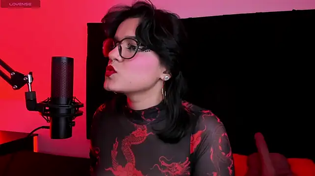Czat XXX na żywo – Valeriekay__