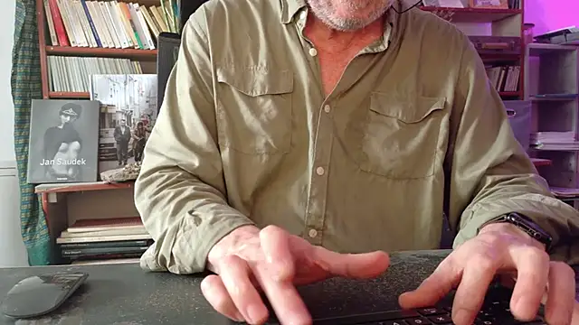 yvanbonar's Webcam Show