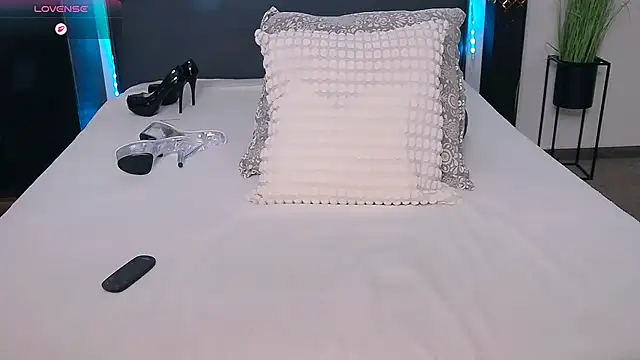 Chat +18 de LuckyStacy ao vivo