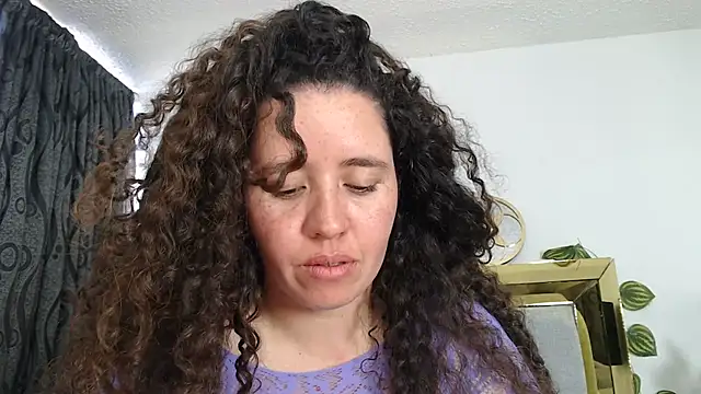 Chat +18 de Valeria__soler ao vivo