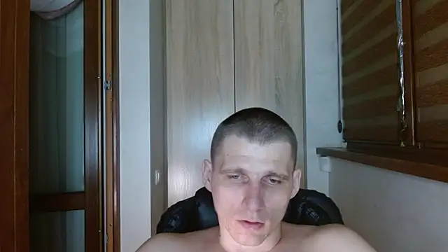 Show modela Poliglotjoe1 na web-kameri