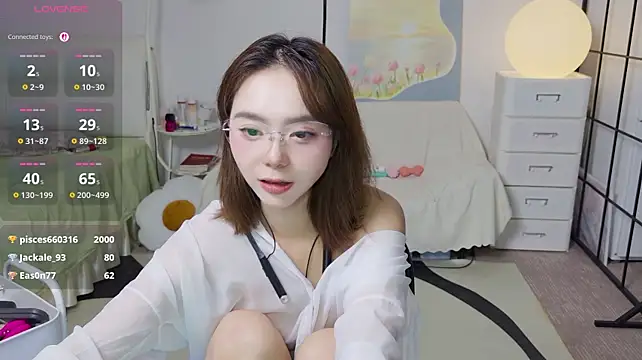 Chat +18 de cosplay_LiLi ao vivo