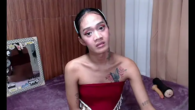 yoursexyyassyn Live XXX chat