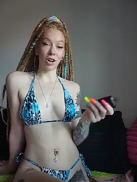 LucidLucy Pertunjukan Webcam