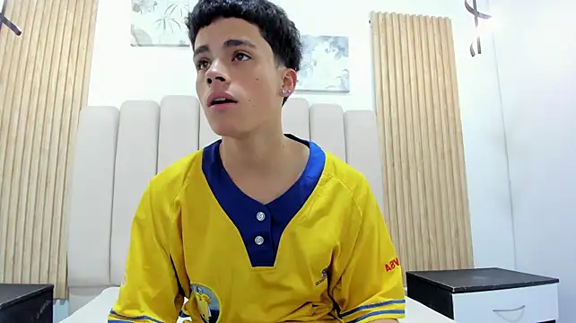 Stiven_Cooper2 Pertunjukan Webcam