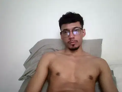Chat +18 de Phillip_collinss ao vivo