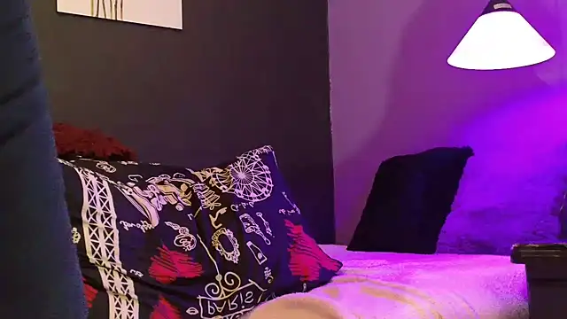 Chat +18 de Karim_mansur ao vivo