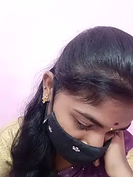 Show de Tamil_Keerthanaa na webcam