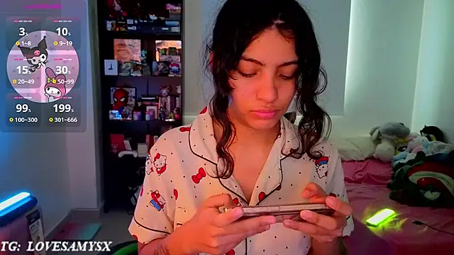 XXX chat uživo modela Lovelyamyy