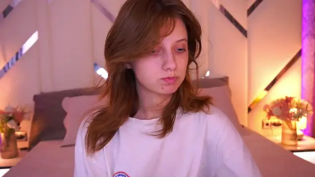 Онлайн чат XXX CuteeFoxy