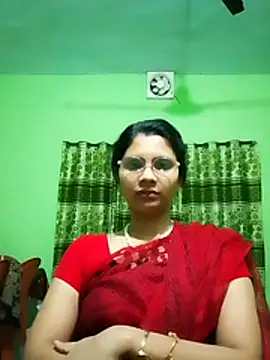 Chat +18 de mariya-mim-07-L ao vivo