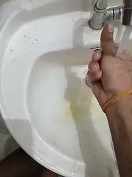 Pertunjukan Kamera Web naturelover24