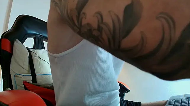 Luke_davis01 Chat XXX in diretta