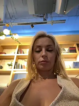 VikaBunny1's Live XXX Chat