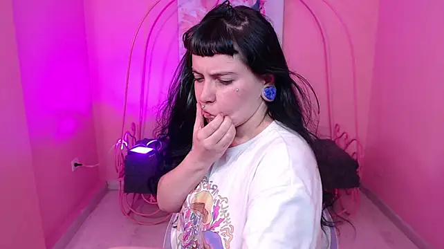_sofia_smth_xx Adlı Modelin Canlı XXX Sohbeti